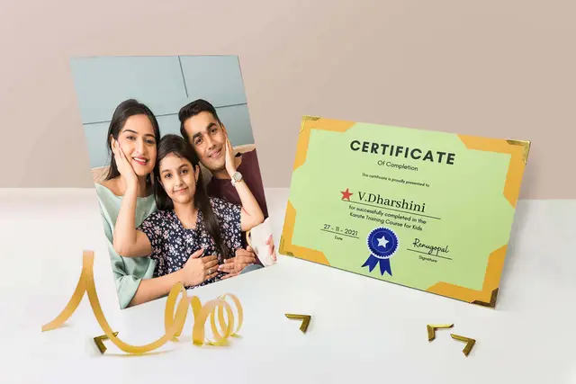 Frameless Photo Frame