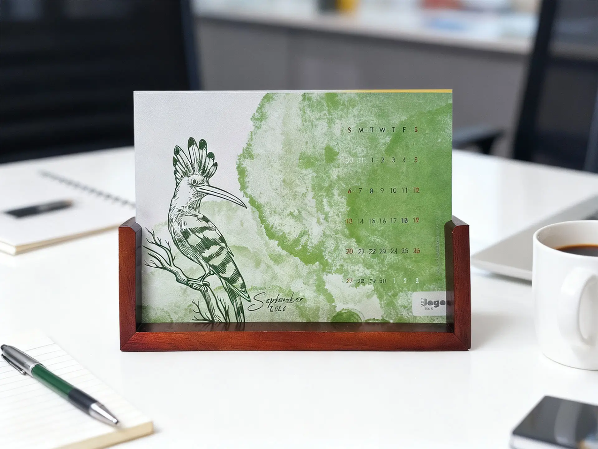 U Wooden Desktop Calendar