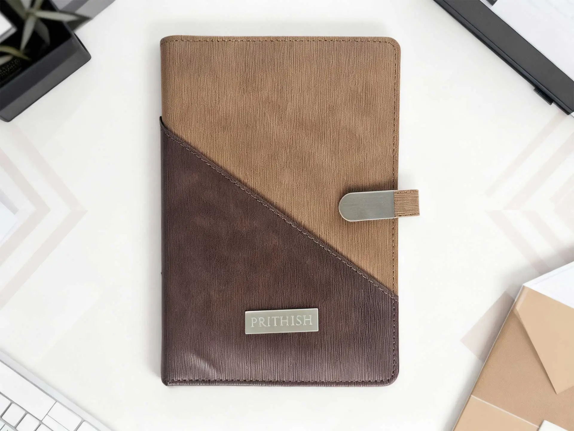 Dual Tone Caramel Organizer