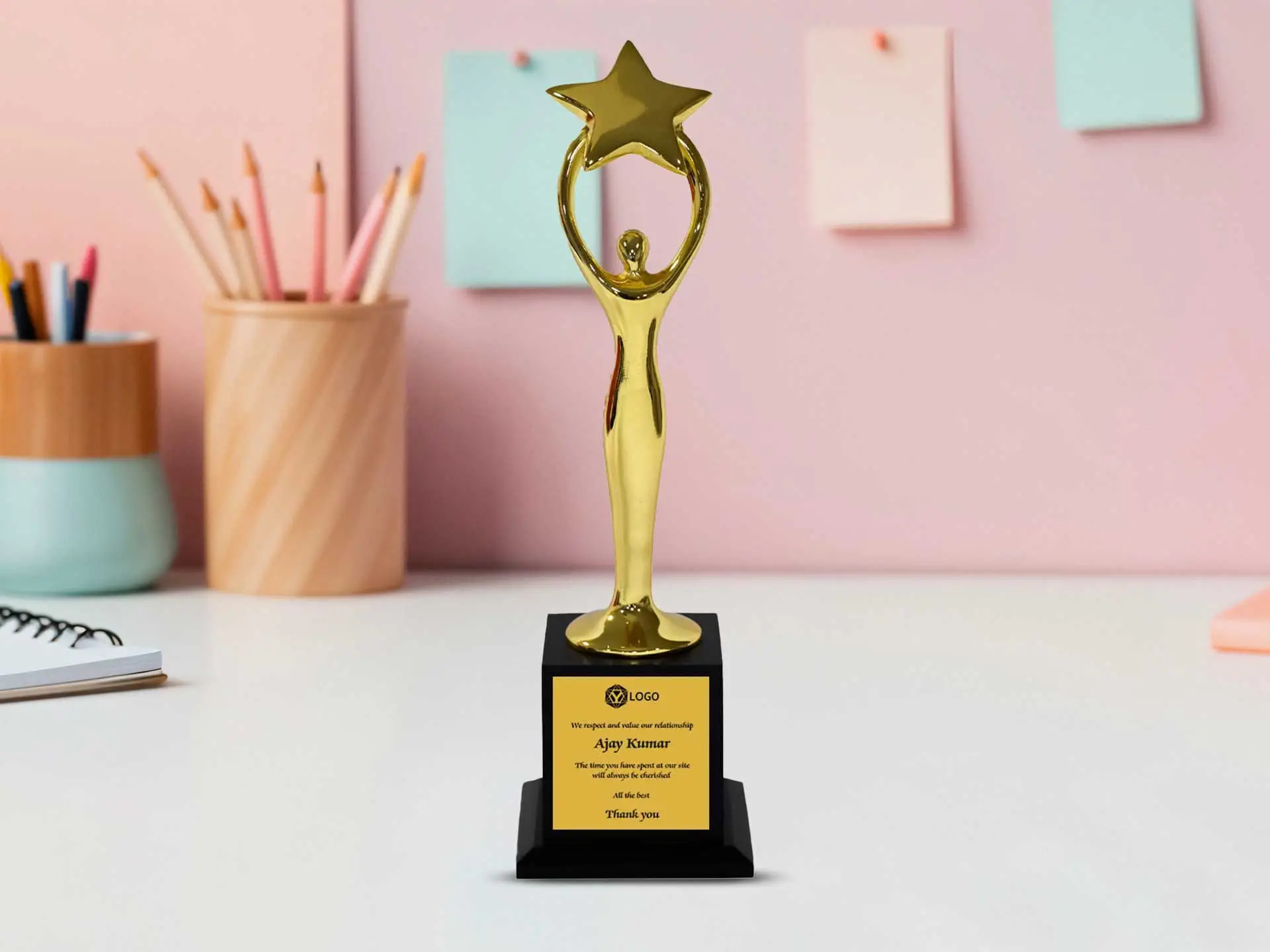 Titan Trophy - Gold