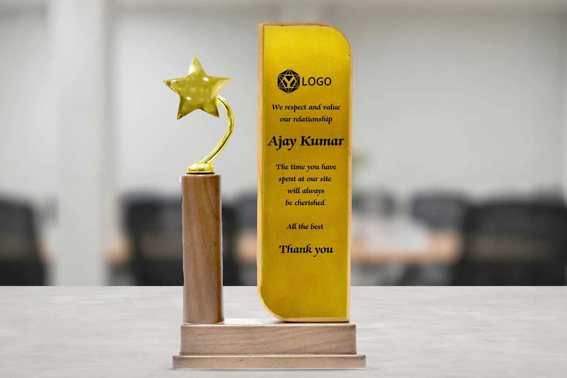 Palatial Trophy - Gold